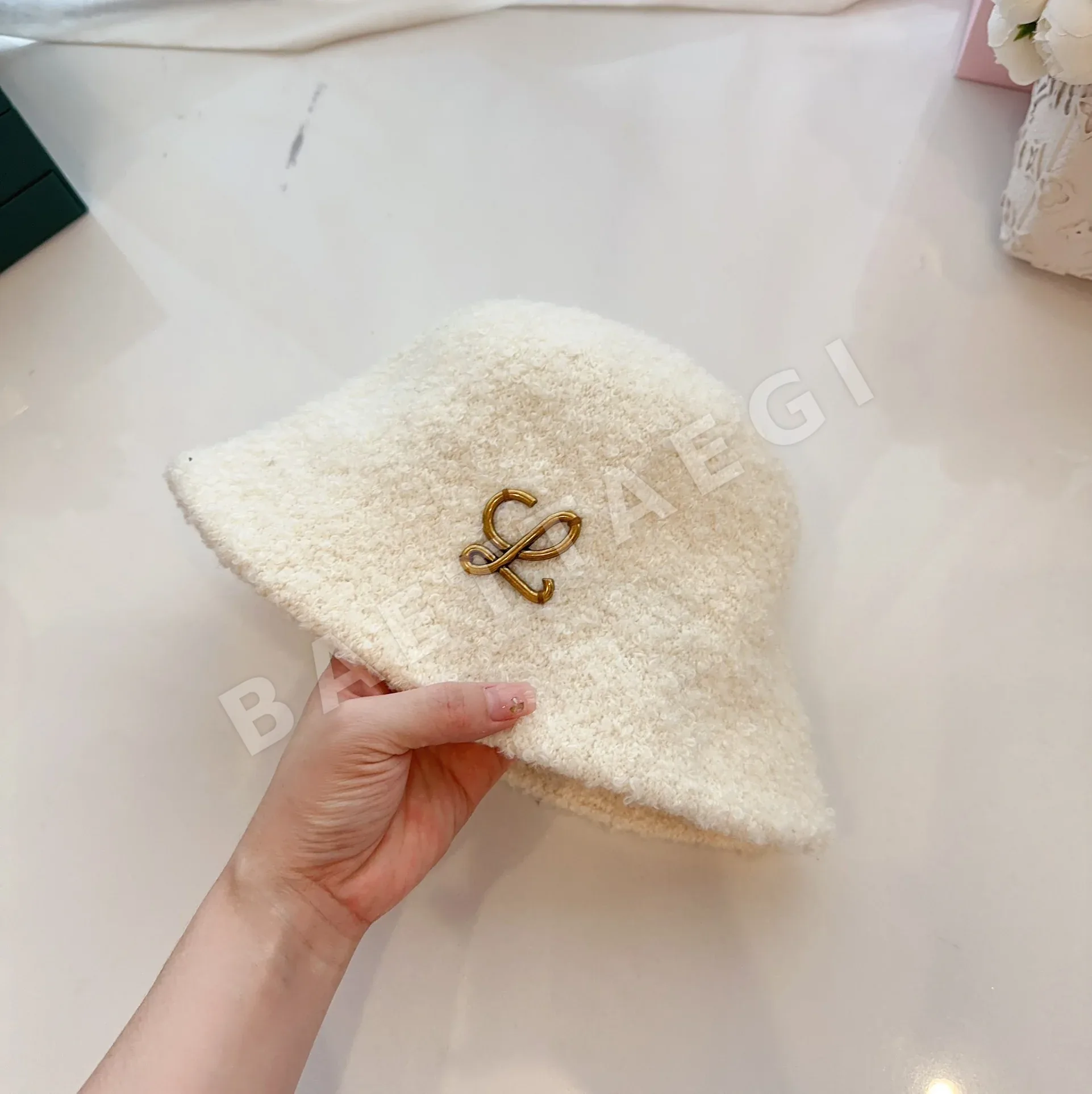 로에베 알파카 울 버킷 햇 모자 상세 이미지 9