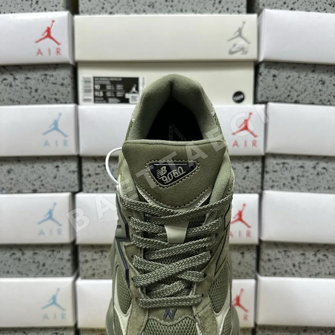 뉴발란스 [C] 9060 U9060ZGD 202206 New Balance 9060 상세 이미지 9