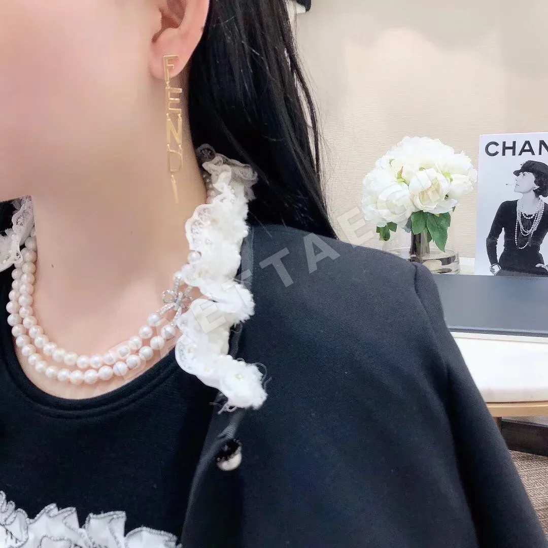 펜디 F 레터 귀걸이 상세 이미지 8