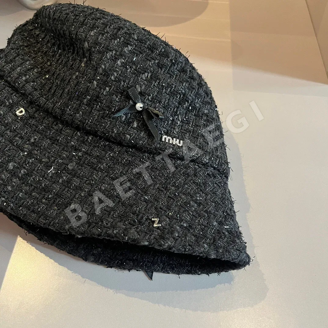 미우미우 모자 81242 Miu Miu Cap 상세 이미지 9