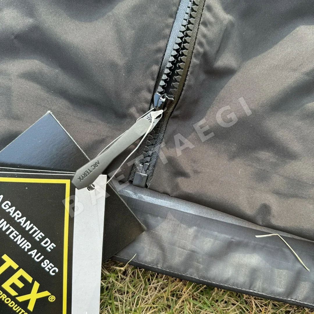 아크테릭스 [TZ] 알파 SV 자켓 6세대 블랙 웨일 200135 Arc'teryx Alpha SV Jacket 6 Black Whale 상세 이미지 4