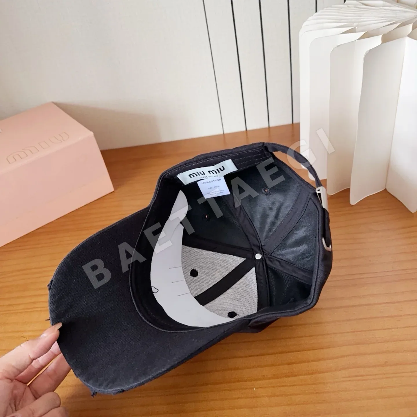 미우미우 모자 80858 Miu Miu Cap 상세 이미지 7