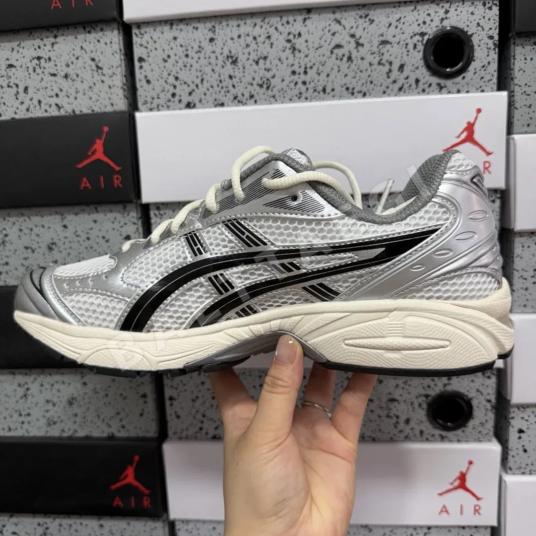 아식스 [TOP] 젤 카야노 14 1201A457-101 200309 Asics Gel-Kayano 14 JJJJound Silver Black 상세 이미지 2