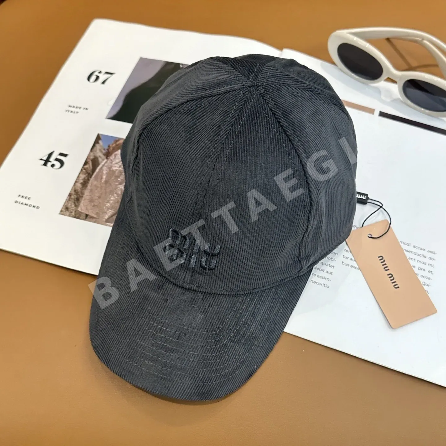 미우미우 코듀로이 베이스볼캡 상세 이미지 6