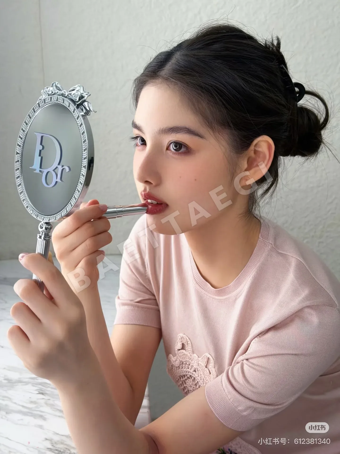 디올 누드 핑크 반팔 니트웨어 상세 이미지 8