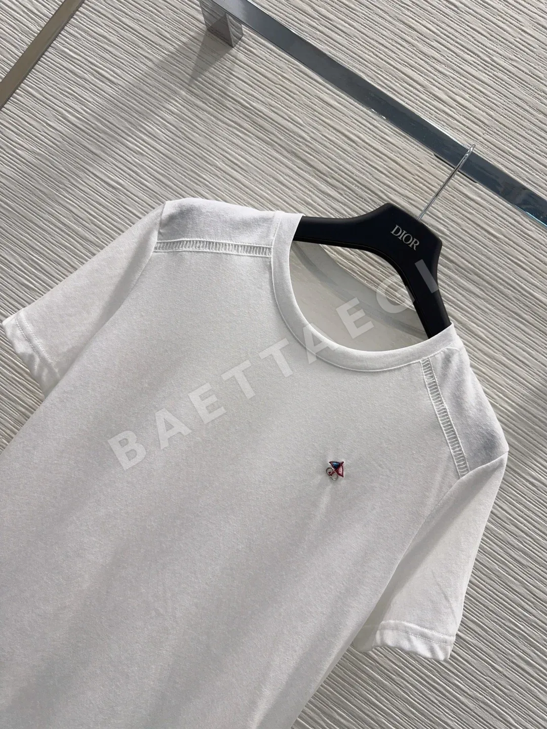 디올 여성 반팔 상세 이미지 2
