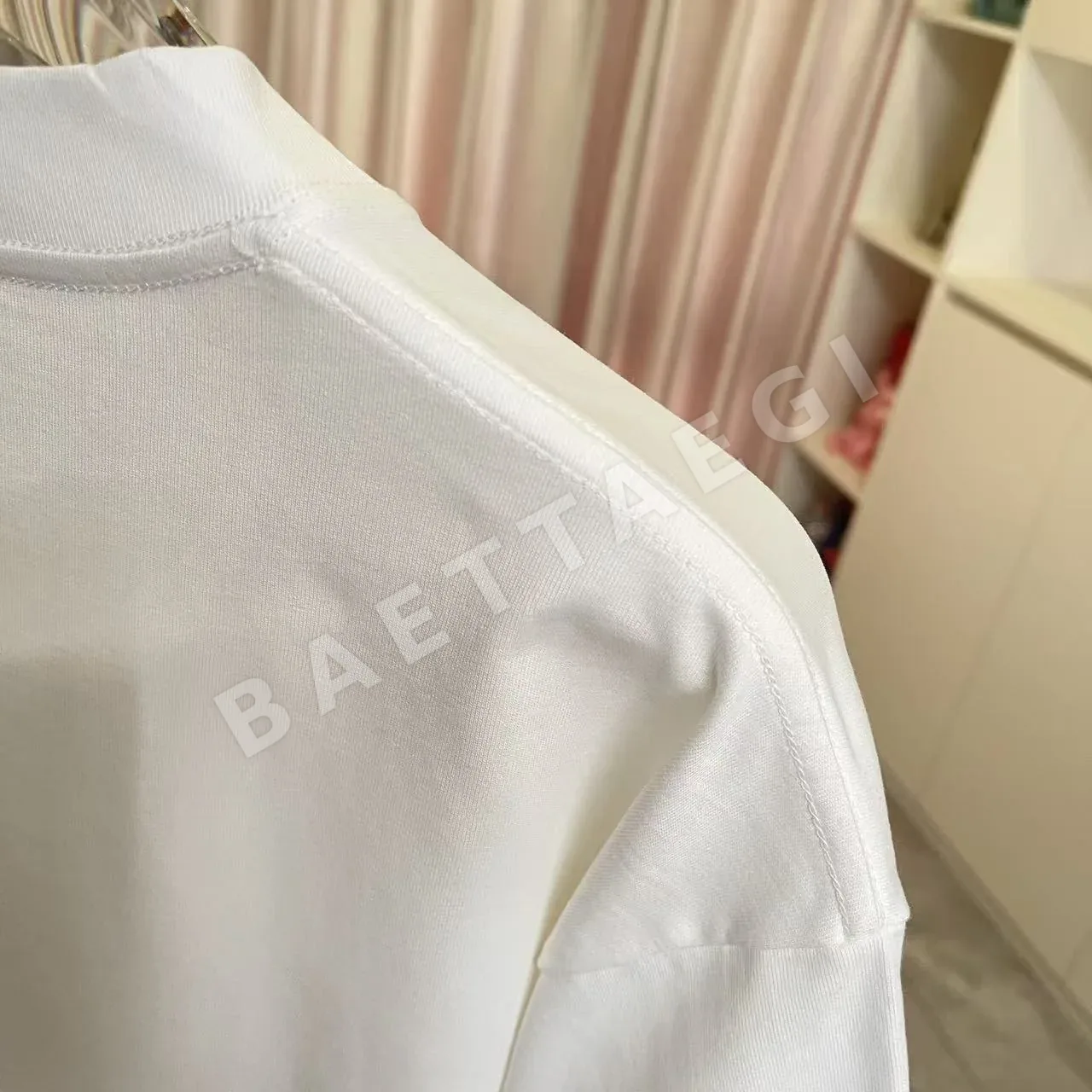 에르메스 커스텀 자수 반팔 티셔츠 남성용 상세 이미지 8
