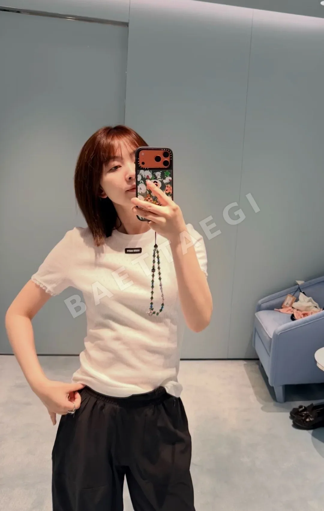 미우미우 레이스 트리밍 자수 반팔 티셔츠 상세 이미지 9