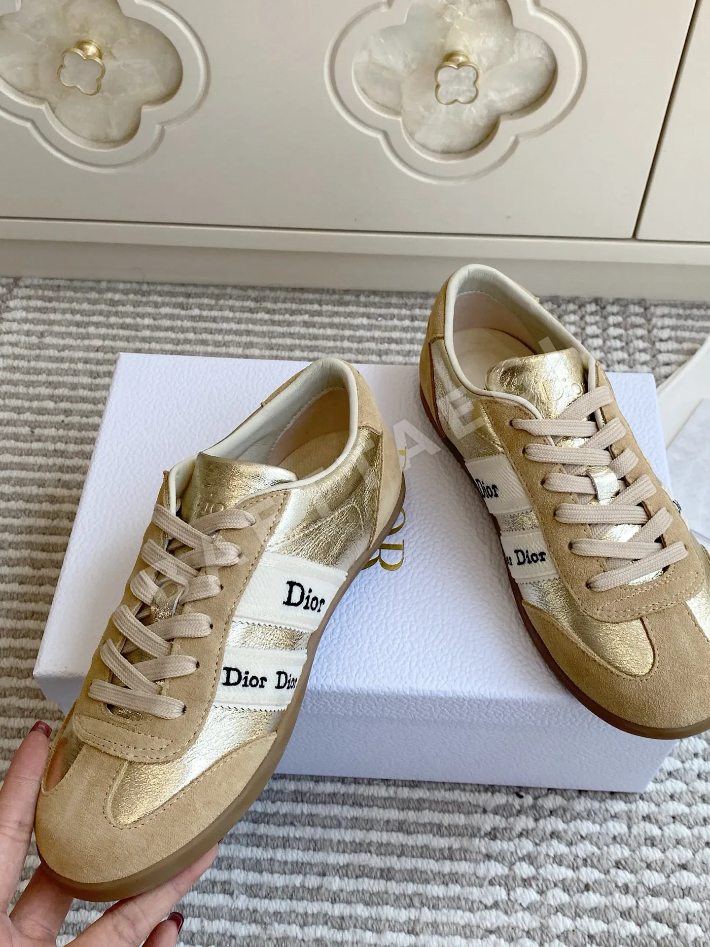 디올 D-스케치 스니커즈 스웨이드 카프스킨151441 상세 이미지 3
