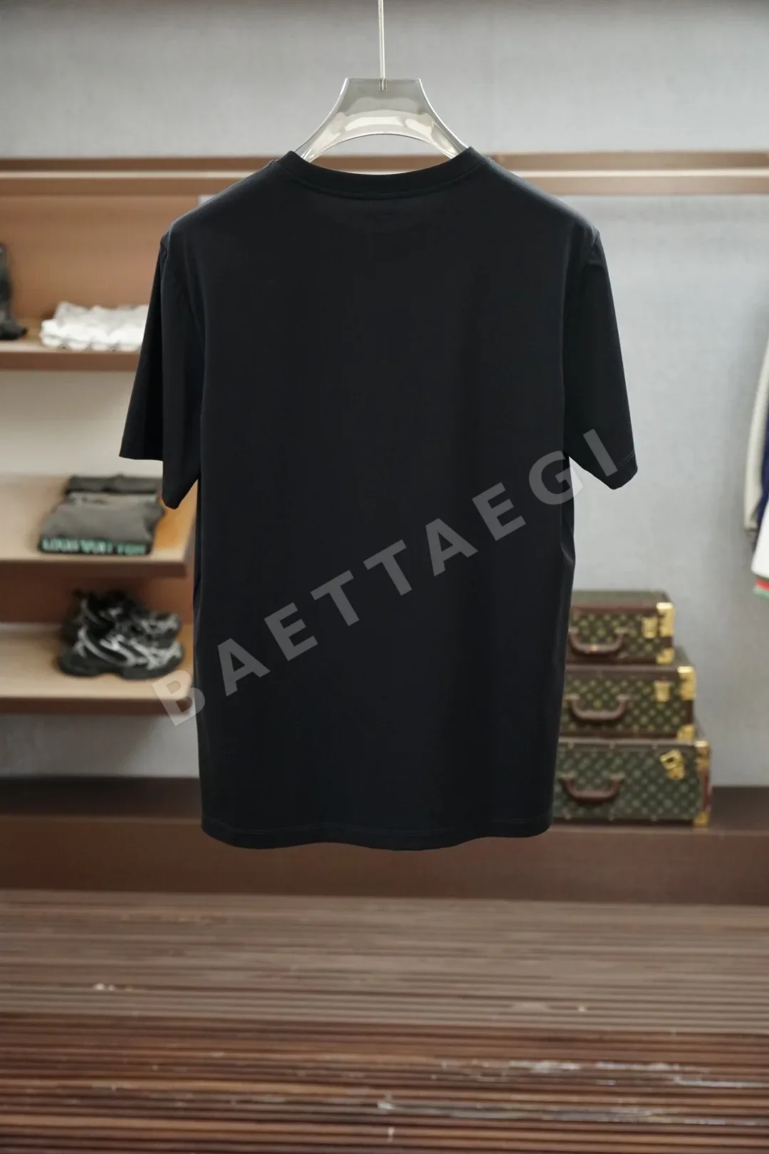 버버리 가슴 프린트 라운드넥 남성 반팔 티셔츠 상세 이미지 9