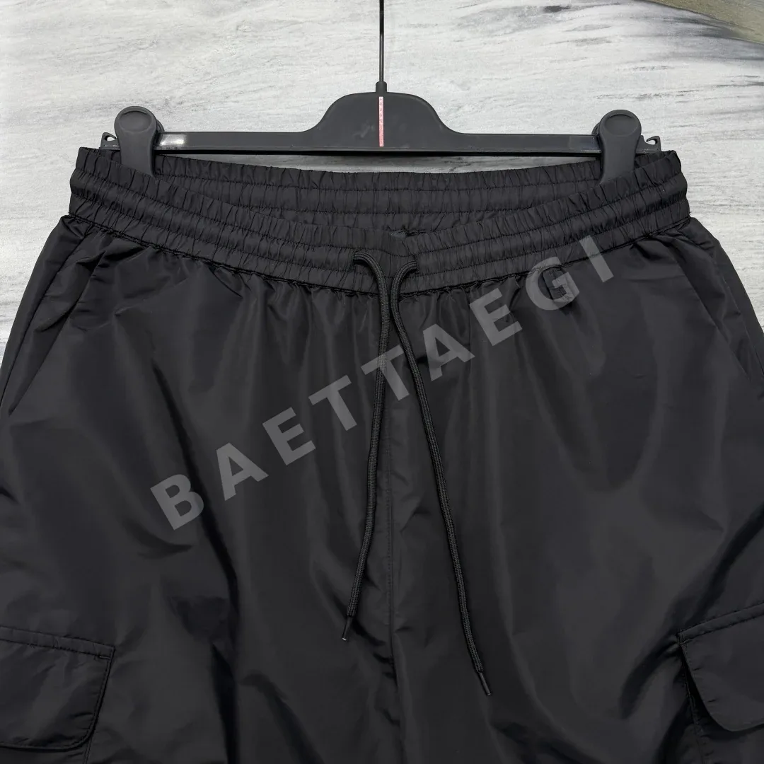 프라다 리나일론 로고 나일론 카고 반바지 상세 이미지 6