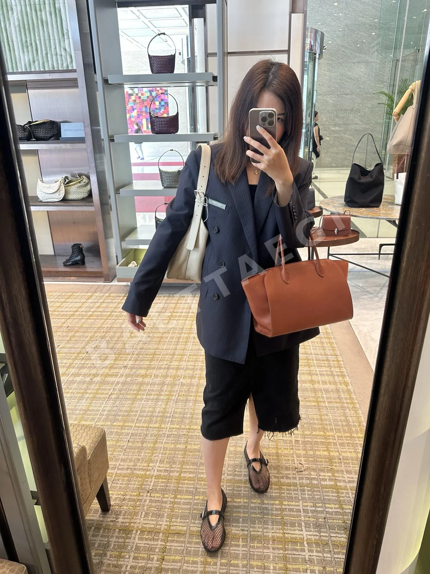 더로우 가방 상세 이미지 3