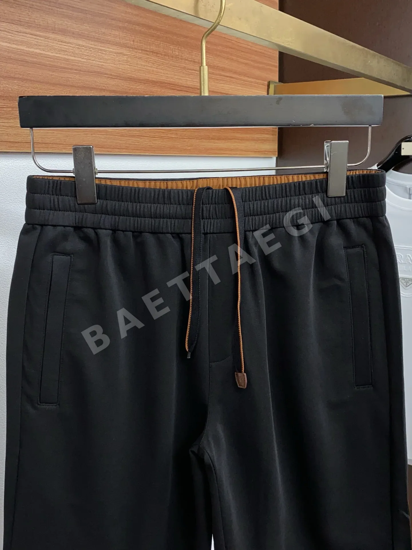 로로피아나 남성 린넨 반바지 상세 이미지 2