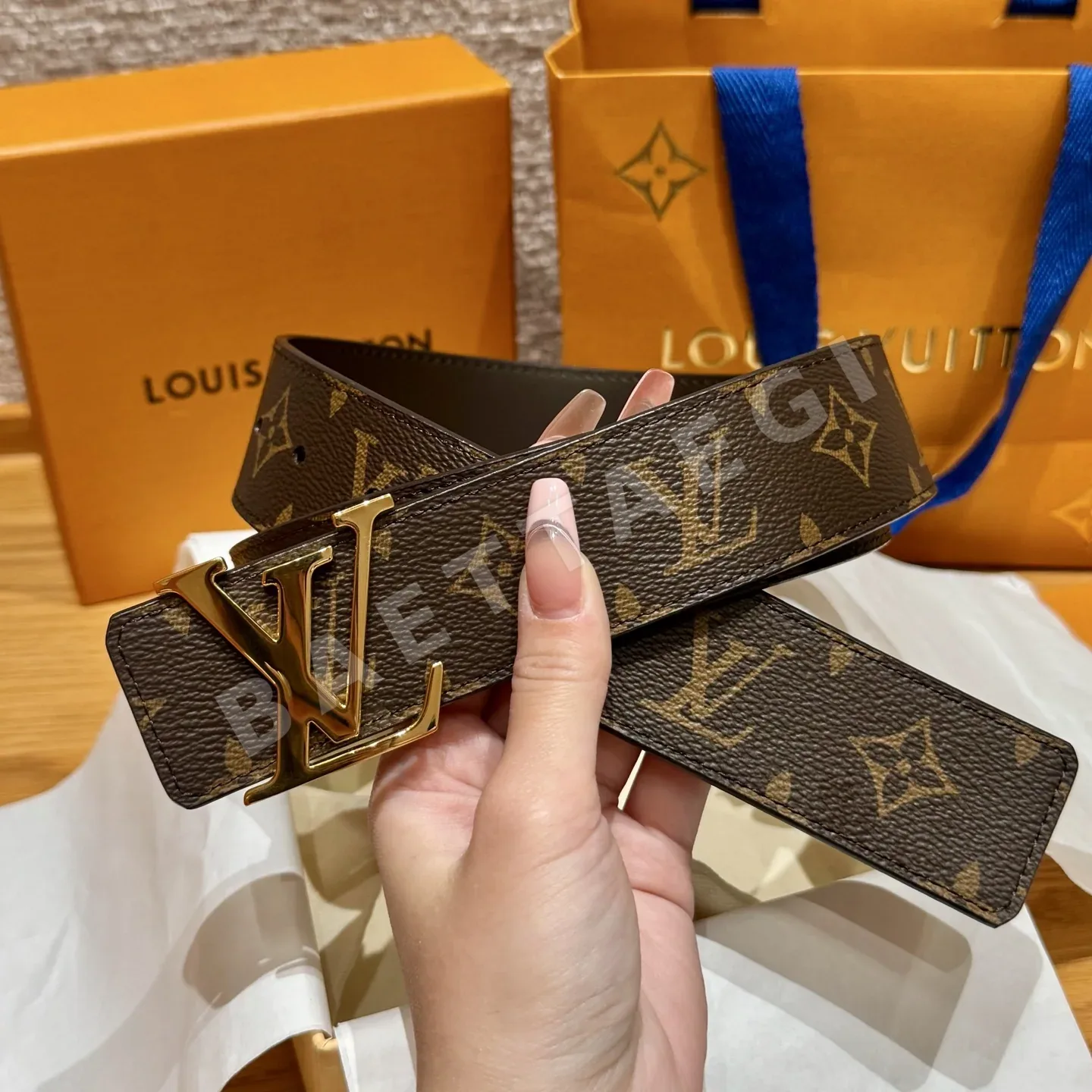 루이비통 모노그램 리버시블 남성 벨트 4 cm 상세 이미지 2