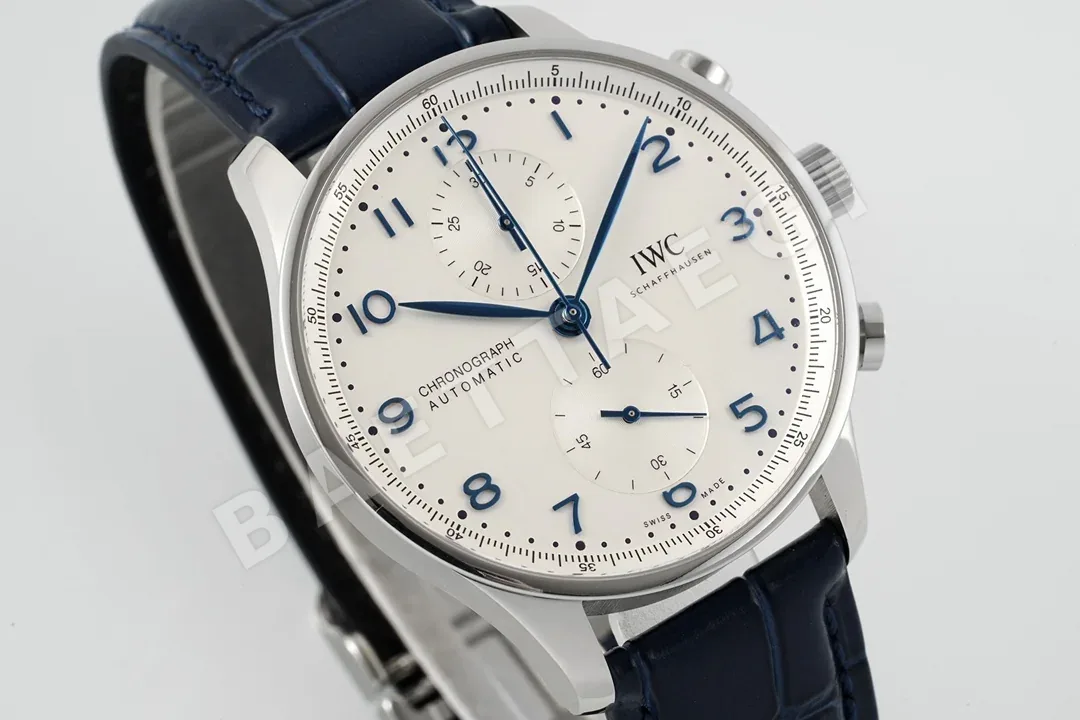 IWC 포르투기저 크로노그래프 시계 상세 이미지 2