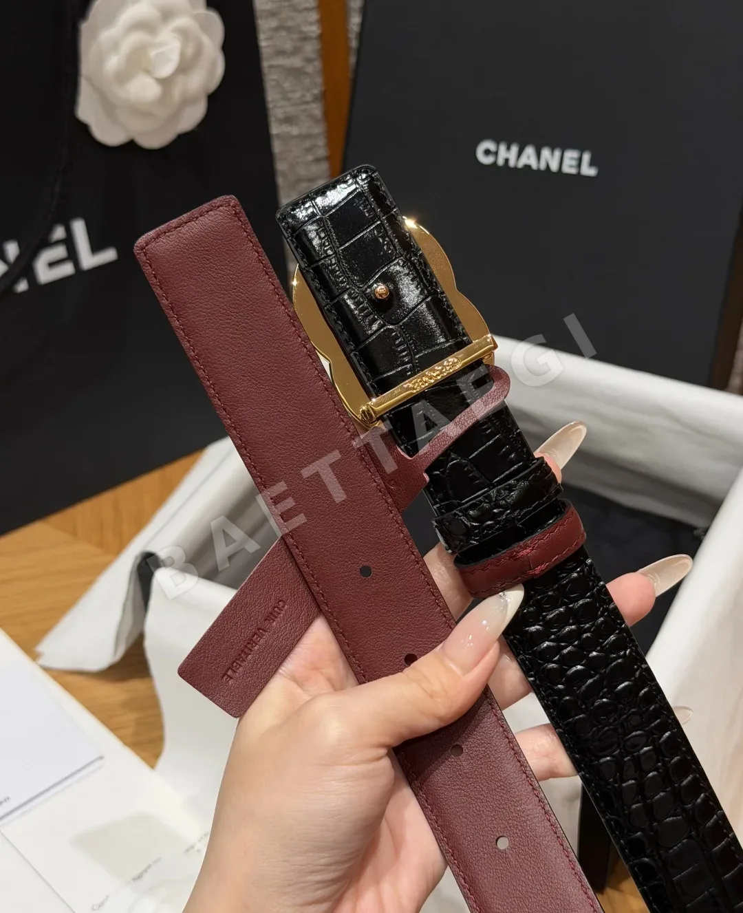샤넬 악어 가죽 패턴 더블 C 버클 벨트 상세 이미지 8