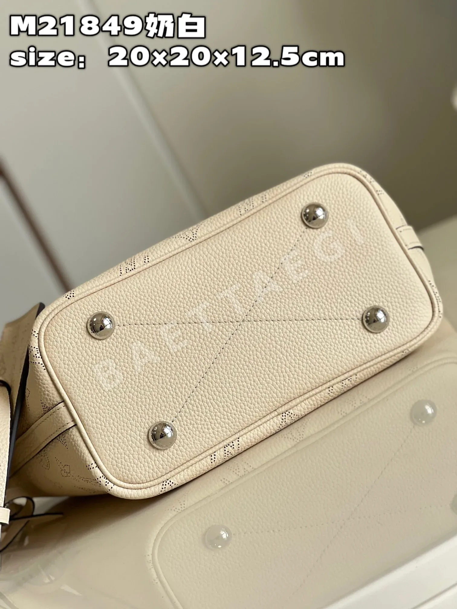 루이비통 블로세 스몰 핸드백 M21849 상세 이미지 5