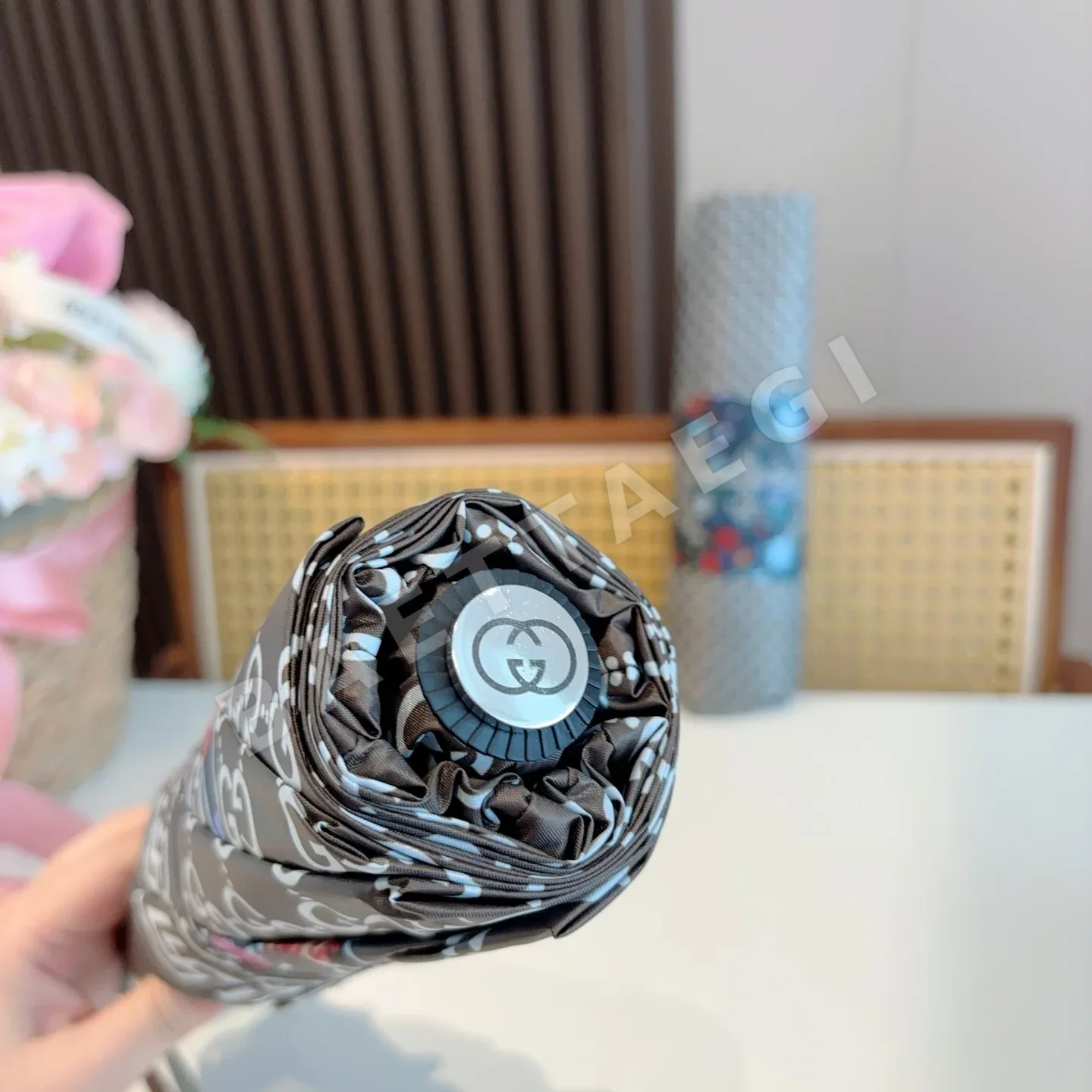 구찌 3단 자동 접이식 우산 상세 이미지 5
