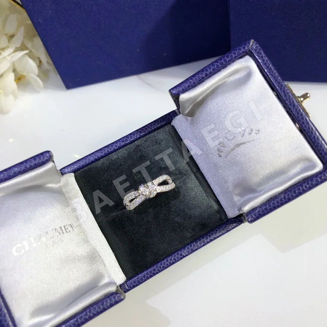 쇼메 18K 화이트 골드 팔자 반지 상세 이미지 9