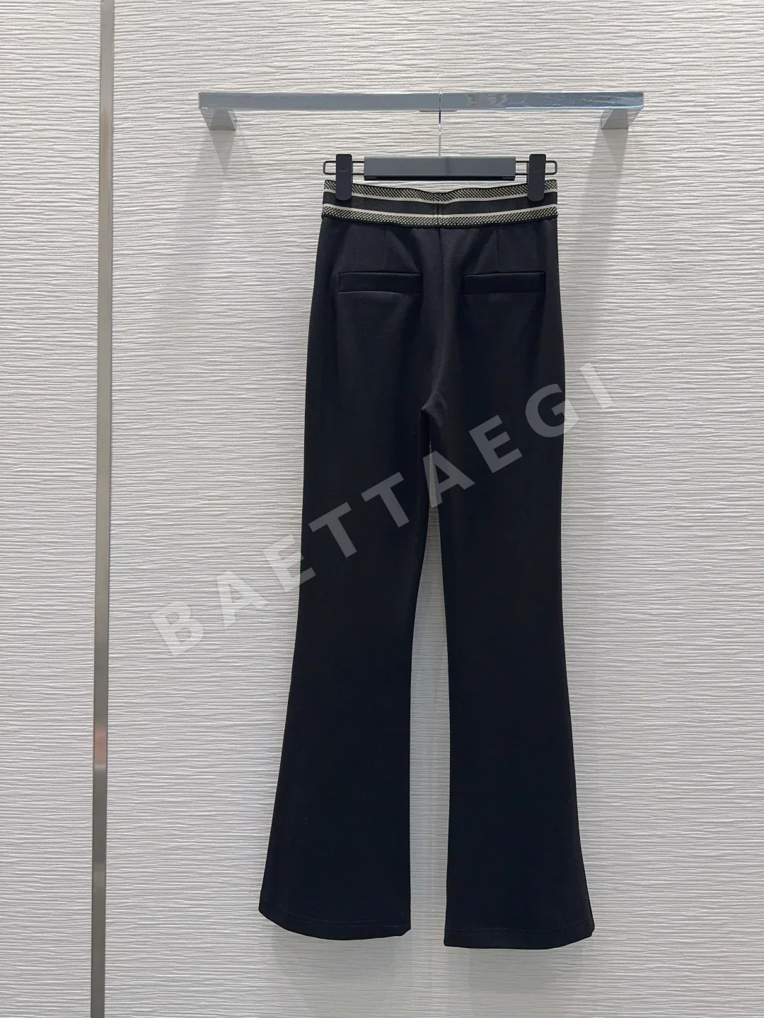 디올 플레어 미드하이웨스트 레깅스 팬츠 상세 이미지 9