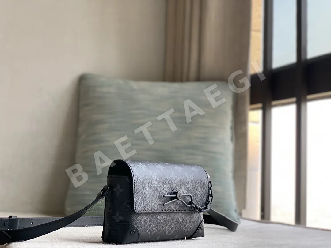 루이비통 스티머 미니 메신저백 M81783 상세 이미지 2
