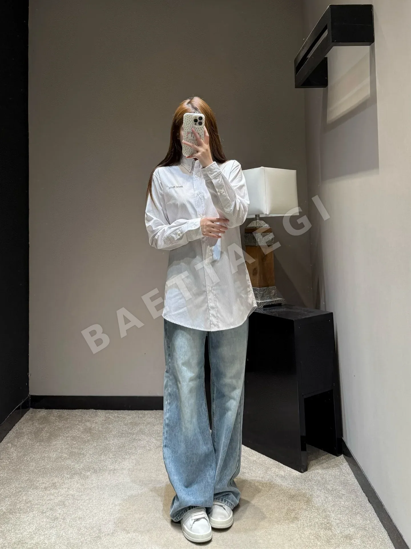 미우미우 핀스트라이프 셔츠 상세 이미지 4