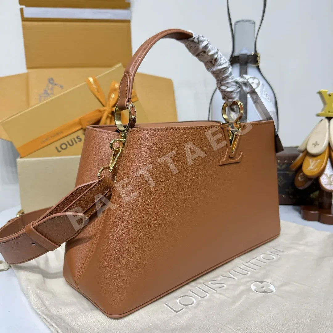 루이비통 카프시느 수플르 미디엄 핸드백 M14370 상세 이미지 2