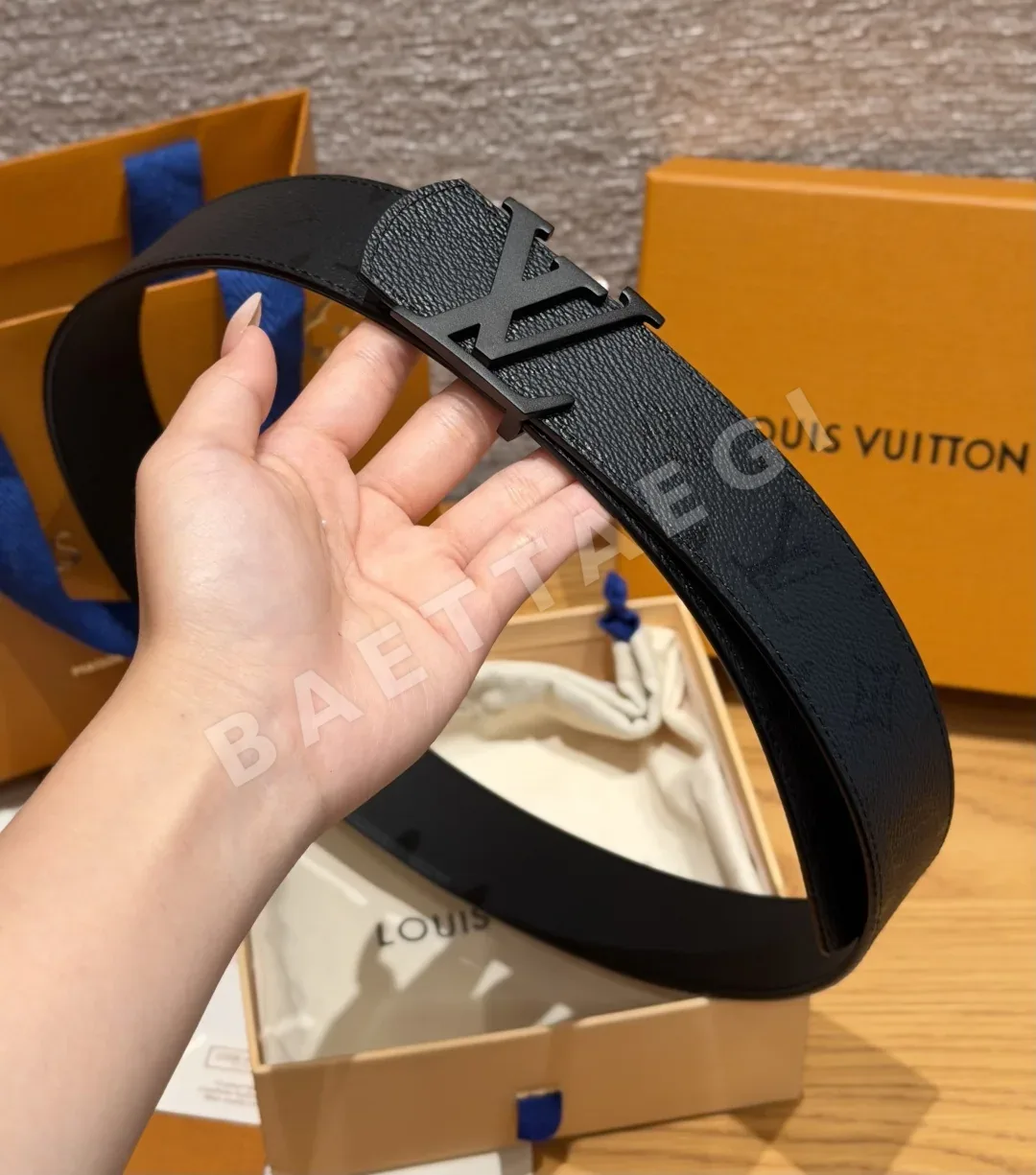 루이비통 디멘션 40mm 리버시블 벨트 상세 이미지 5