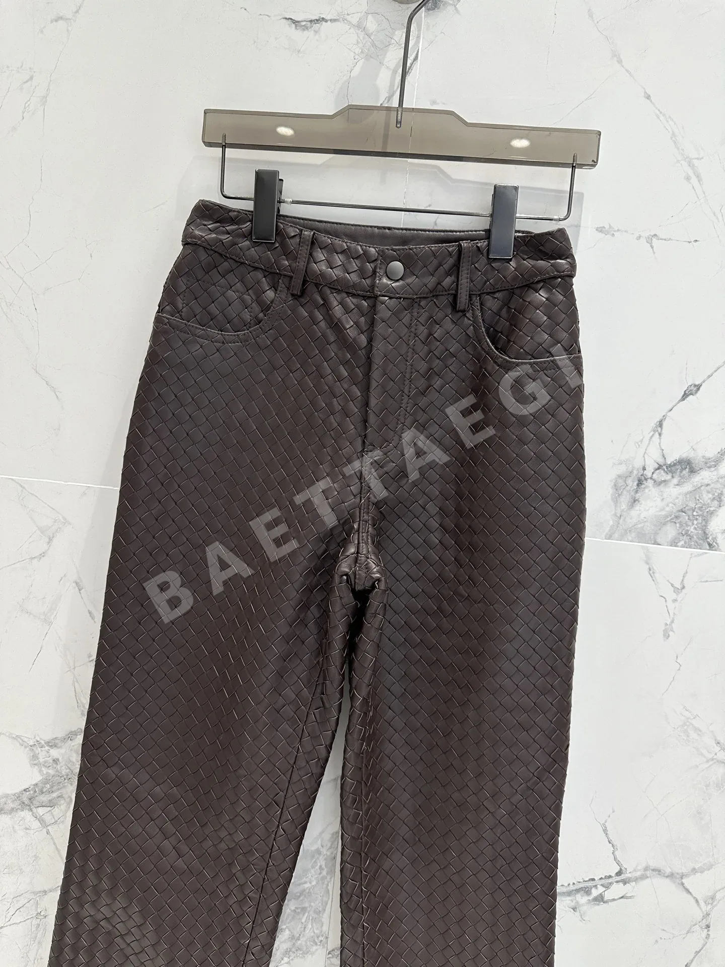보테가베네타 램스킨 와이드 레그 여성 바지 상세 이미지 4