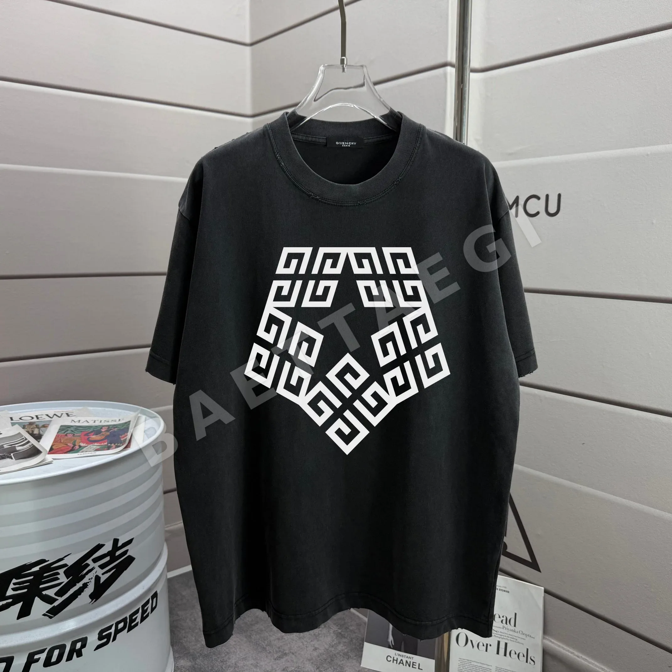 지방시 워싱 가공 데미지 크루넥 반팔 티셔츠 89944