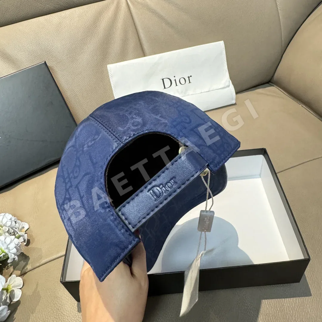 디올 오리지널 모노그램 캔버스 가죽 베이스볼 모자 상세 이미지 8