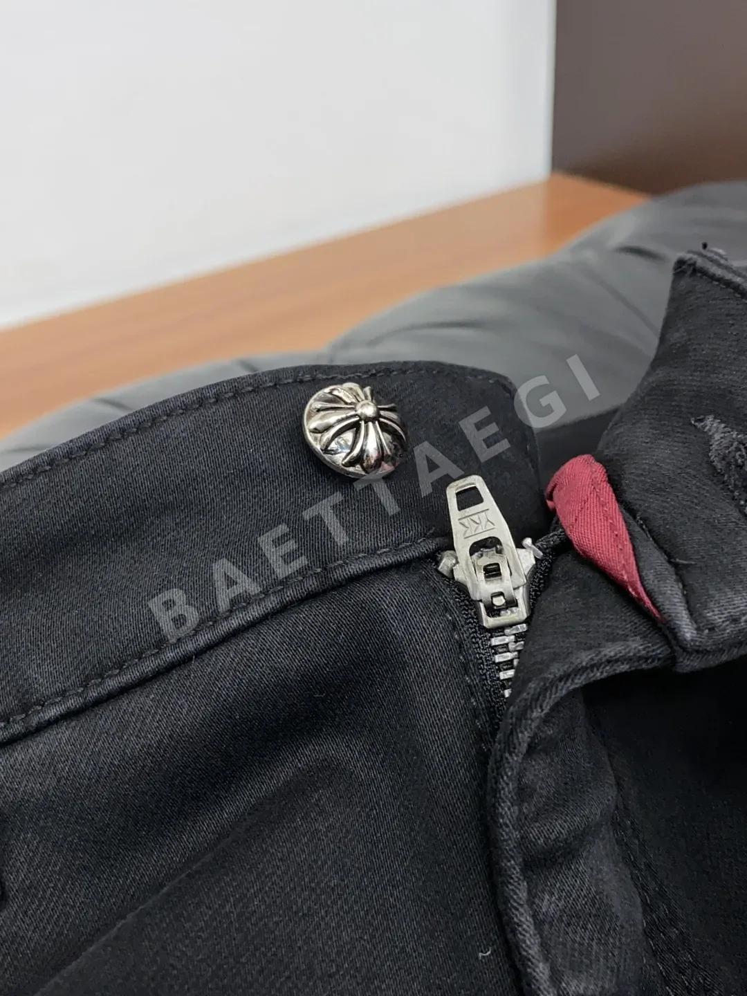 크롬하츠 남성 데님 바지 상세 이미지 5