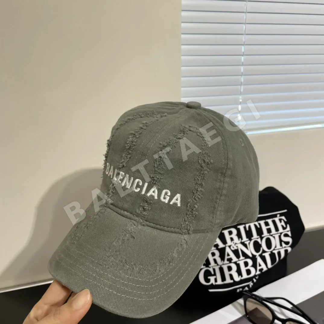 발렌시아가 자수 야구모자 상세 이미지 5