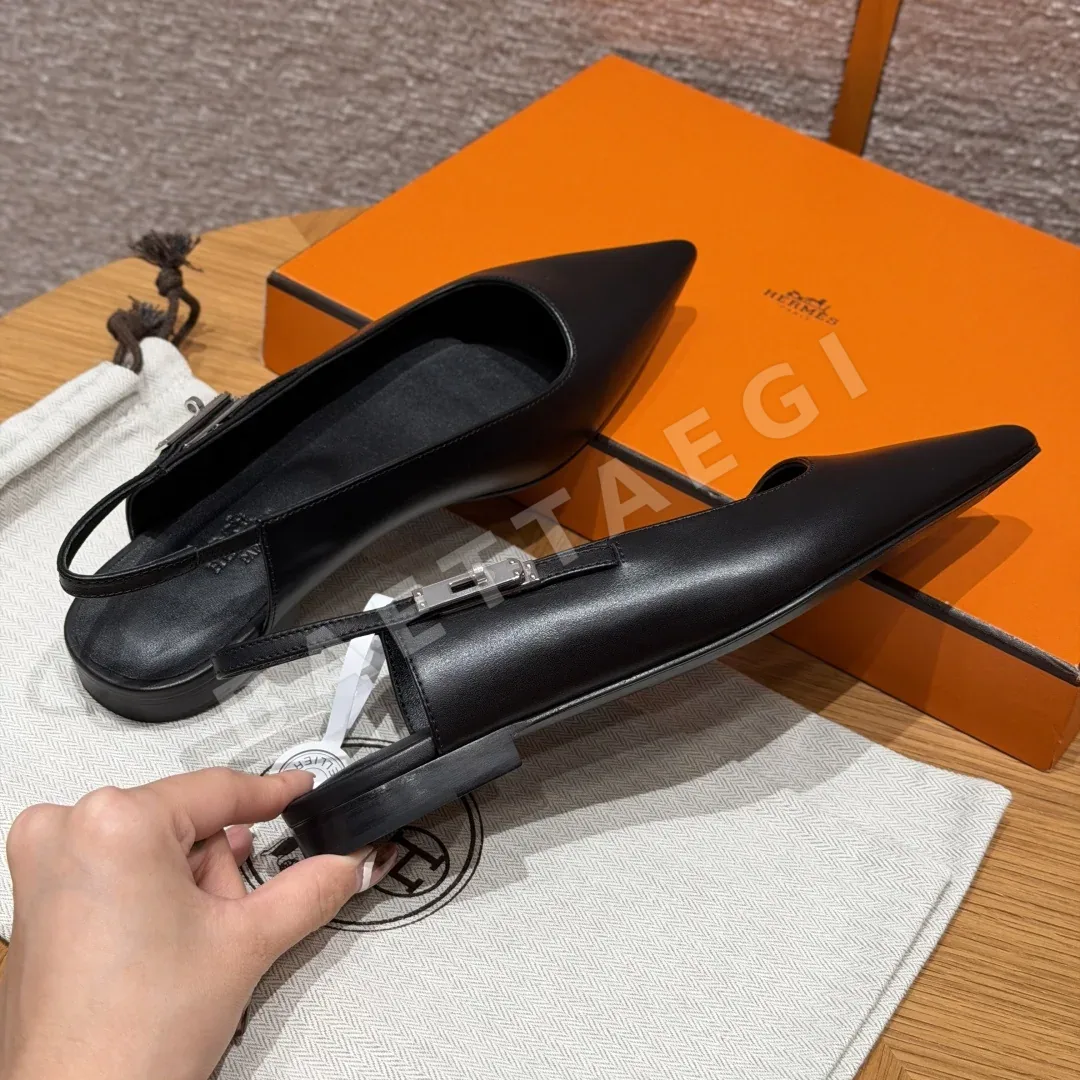에르메스 러블리 슬링백 검정 가죽 실버 버클 상세 이미지 5