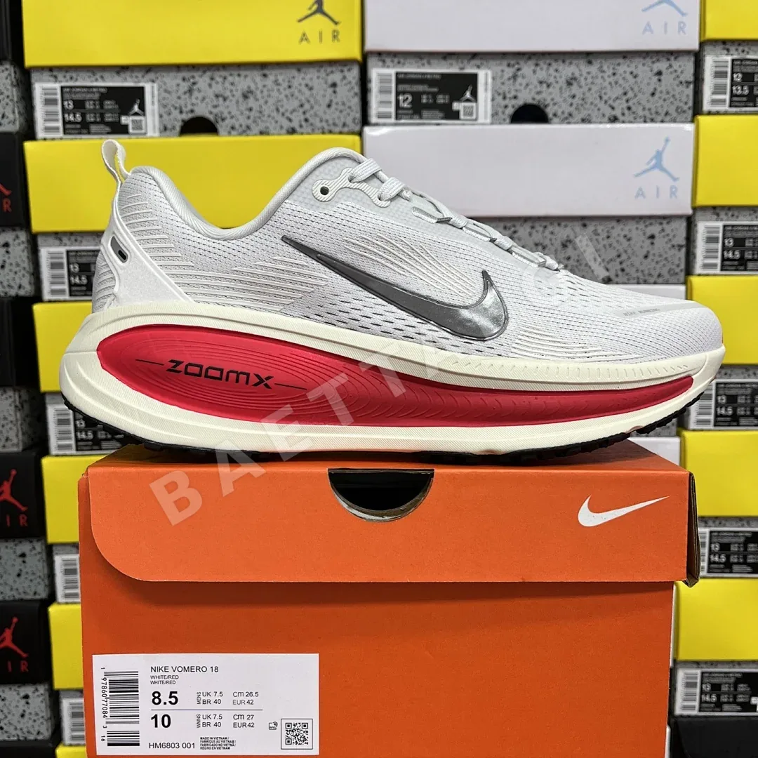 나이키 줌 보메로 18 HM6803-001 201094 Nike Zoom Vomero 18 상세 이미지 3