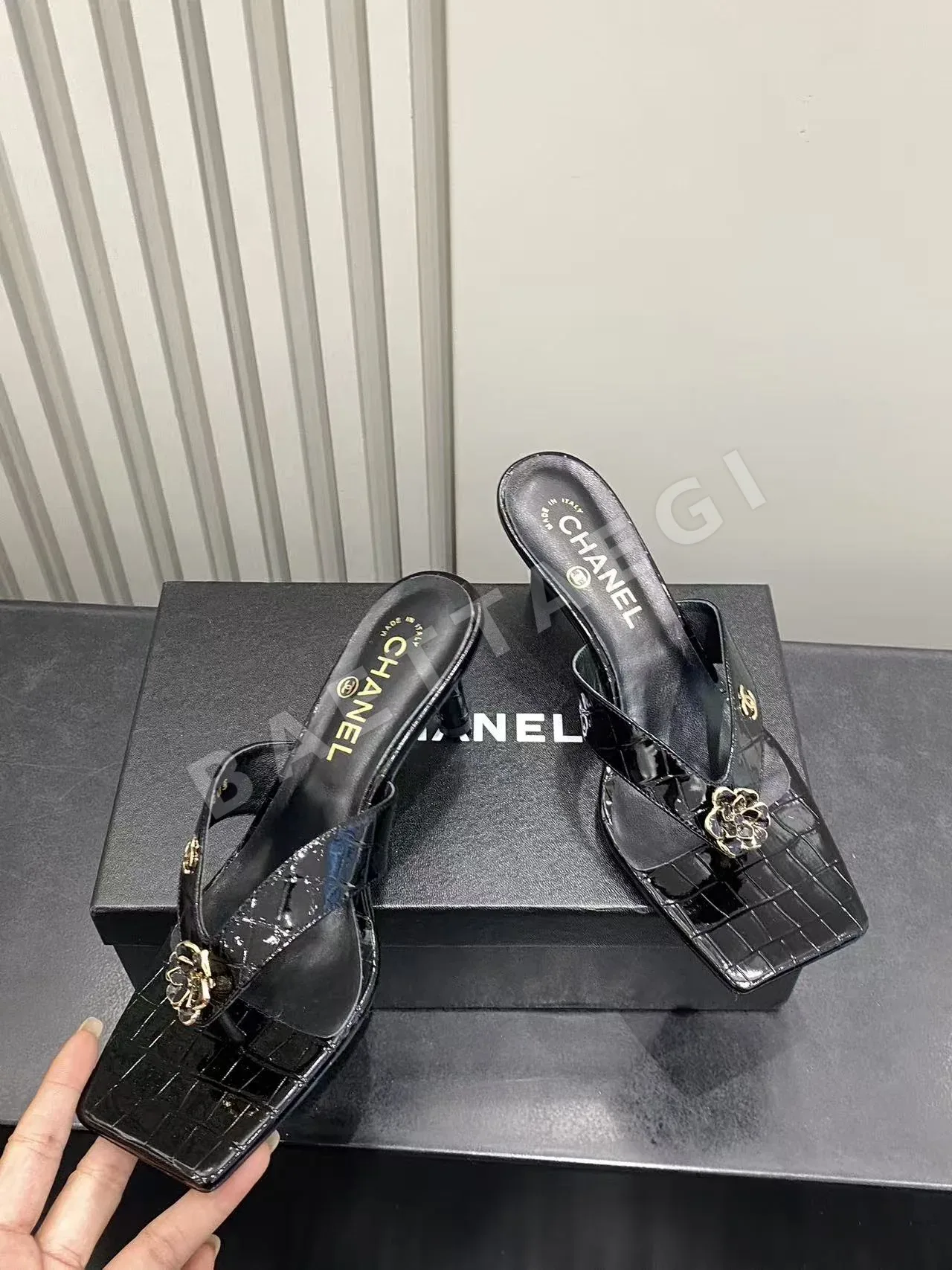 샤넬 카멜리아 스퀘어토 플립플랍 143720 Chanel 상세 이미지 3