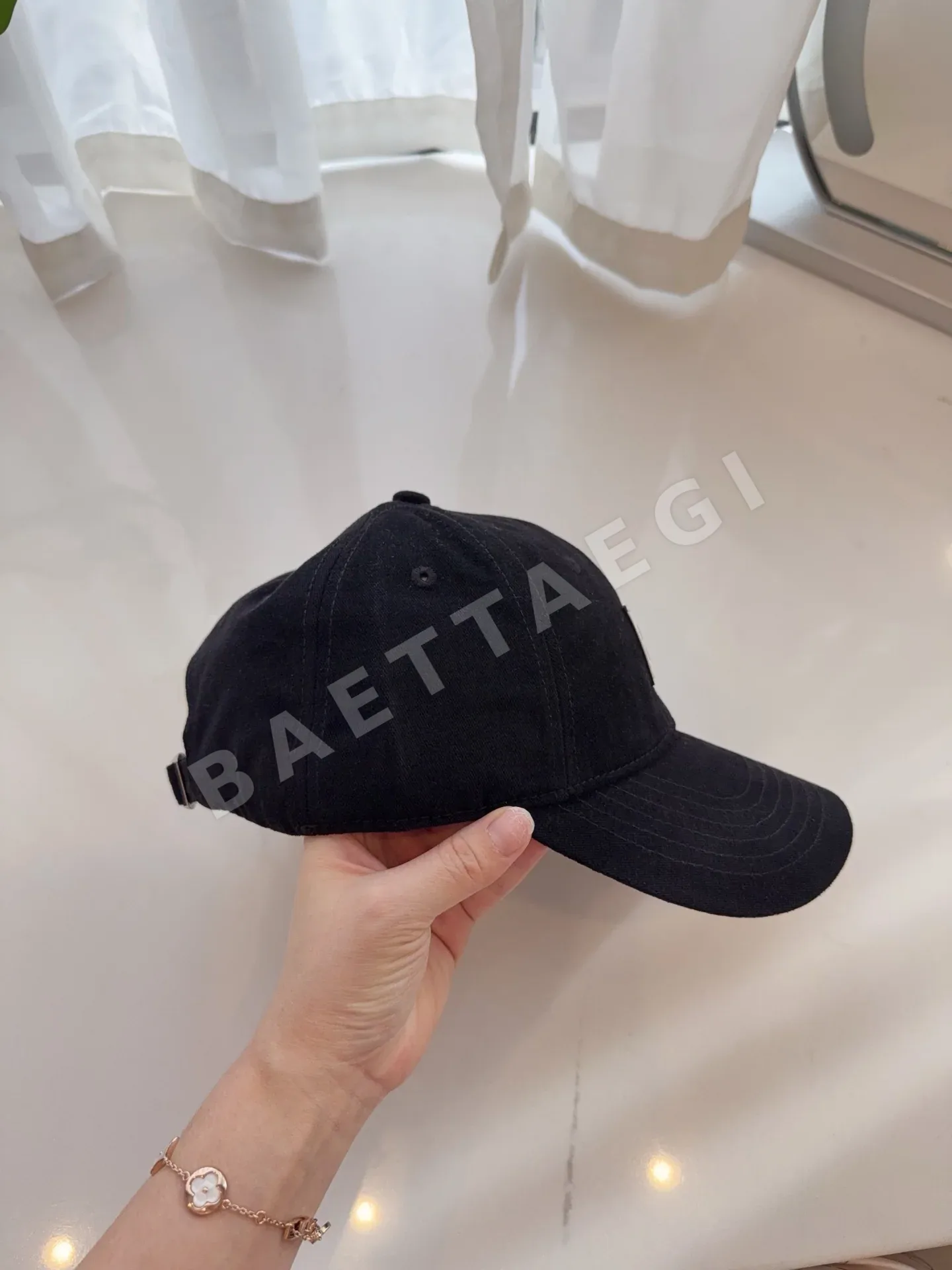 미우미우 모자 81343 Miu Miu Cap 상세 이미지 7