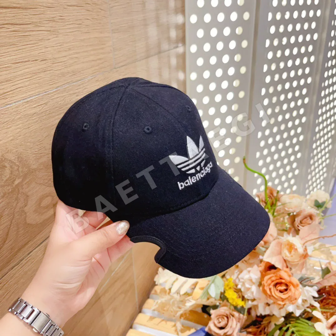 발렌시아가 자수 로고 코튼 베이스볼 캡 상세 이미지 7