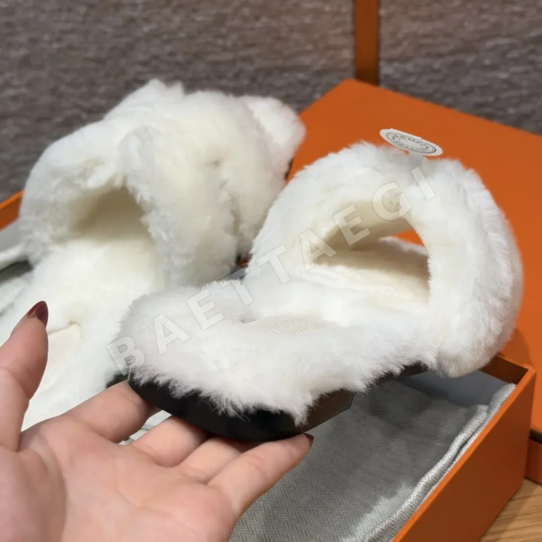 에르메스 오란 샌들 Pure White 울 가죽 H 컷아웃 상세 이미지 9