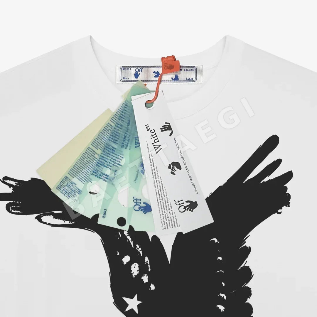 오프화이트 남성 반팔 티셔츠 상세 이미지 4