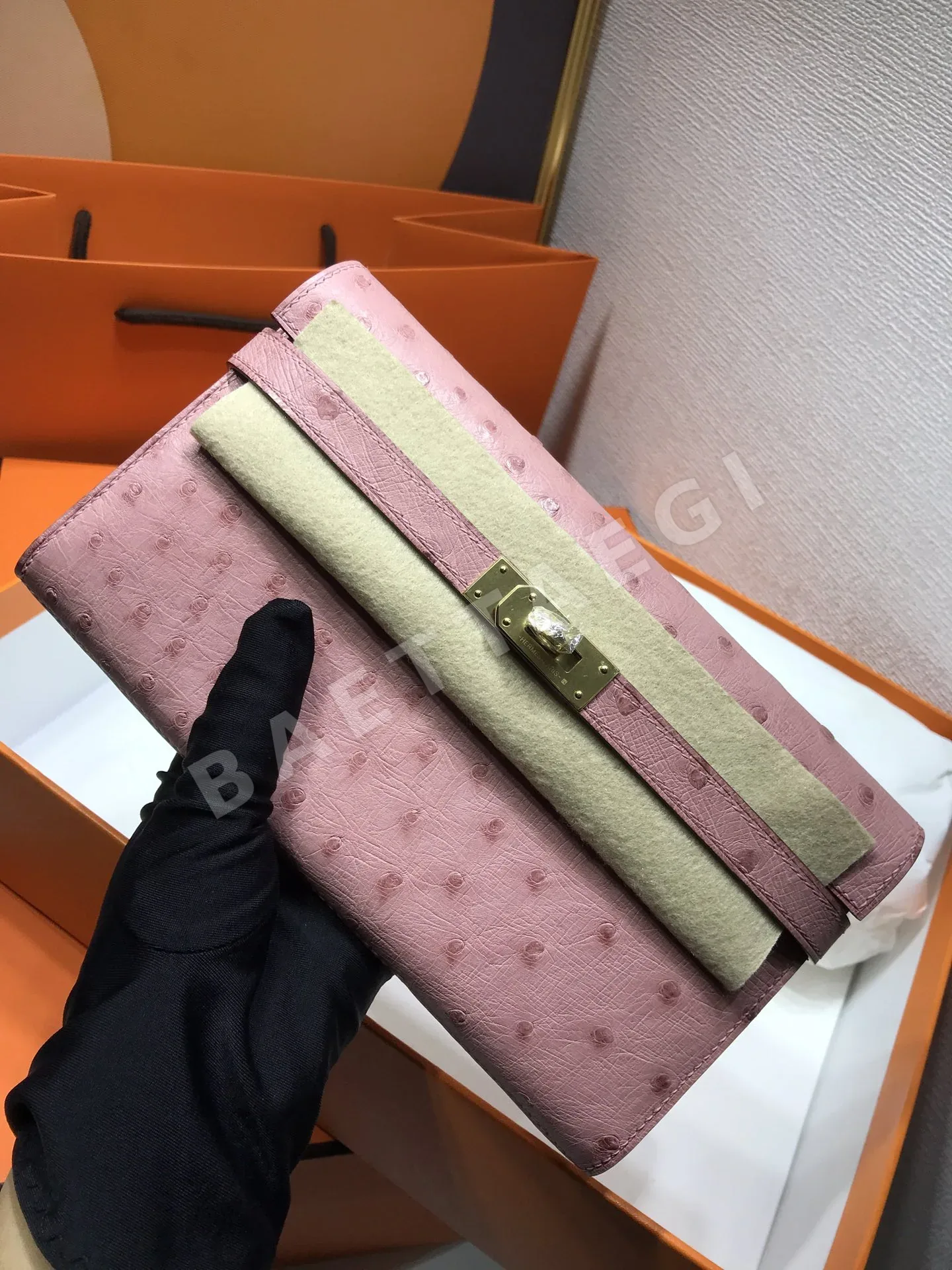 에르메스 켈리 타조 가죽 지갑 상세 이미지 2