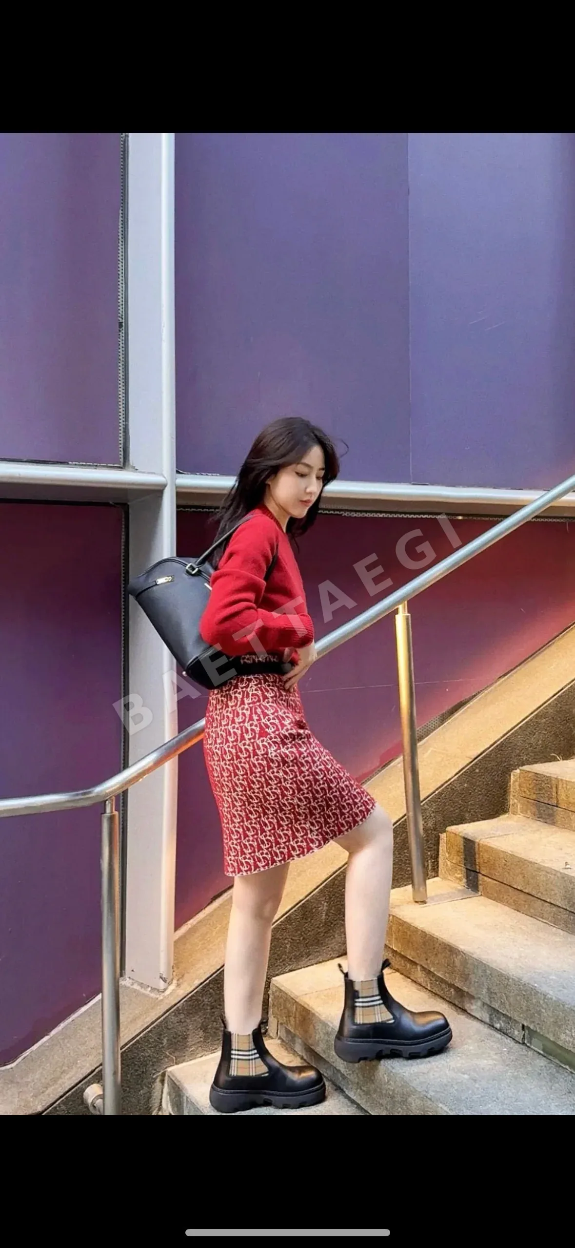 버버리 가방 상세 이미지 6