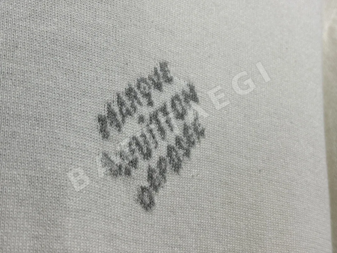 루이비통 로고 니트 반팔 티셔츠 상세 이미지 7