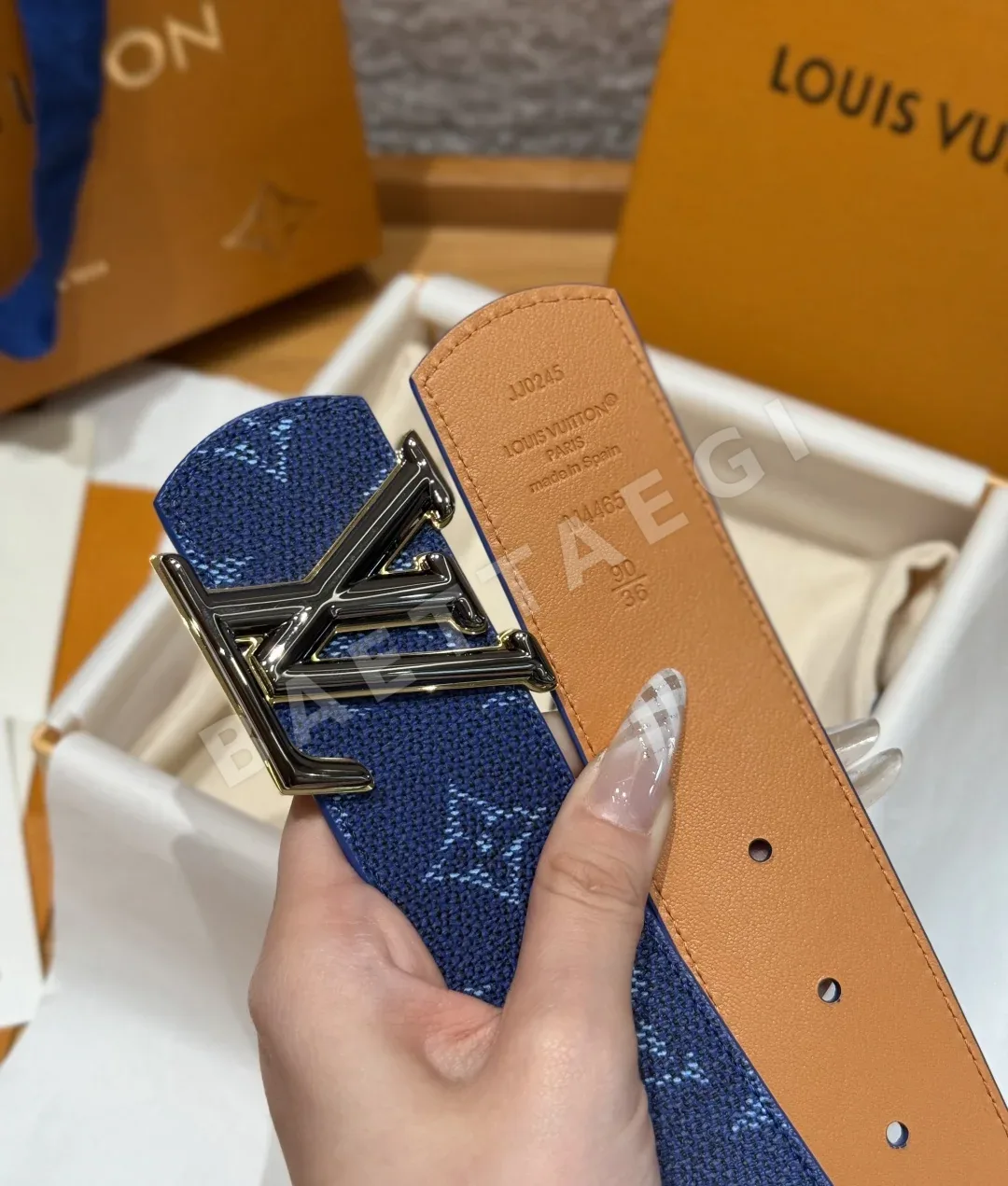 루이비통 디멘션 모노그램 헤리티지 40mm 리버시블 벨트 상세 이미지 6