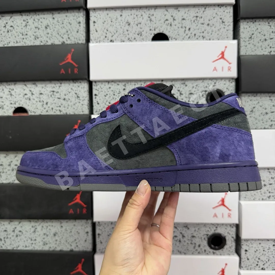 나이키 [S2] SB 덩크 로우 HQ8487-500 201033 Nike SB Dunk Low Supreme 94 Ink 상세 이미지 2