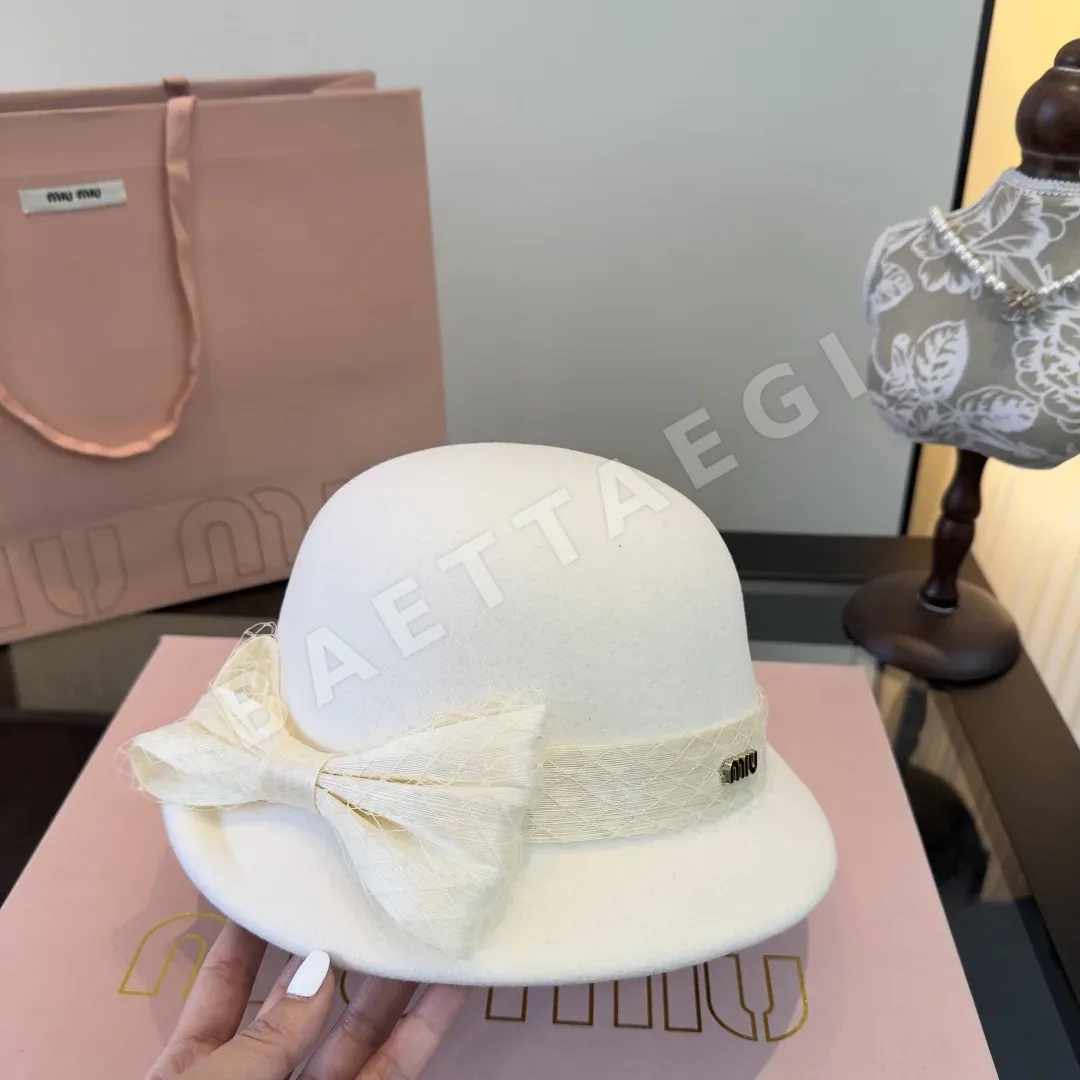 미우미우 모자 185800 Miu Miu Cap 상세 이미지 5