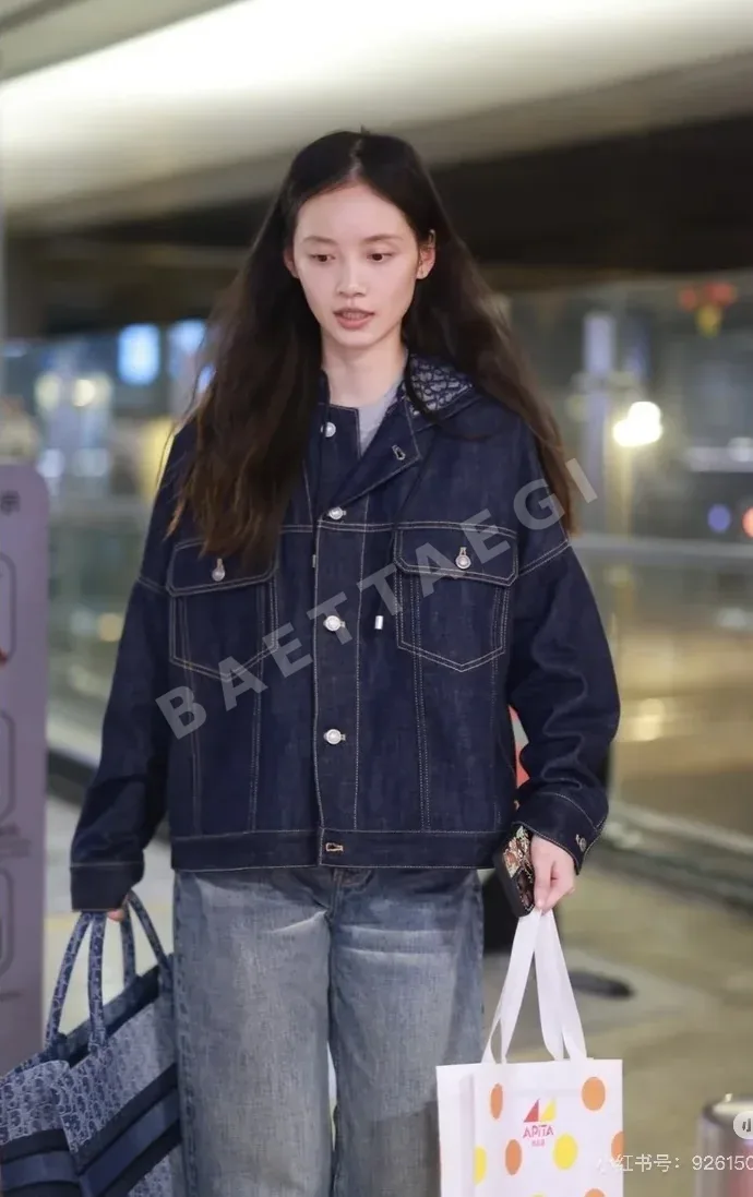 디올 클래식 모노그램 후드 데님 자켓 163814