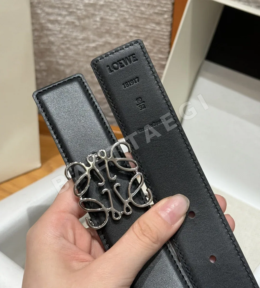로에베 아나그램 양면 가죽 벨트 상세 이미지 7