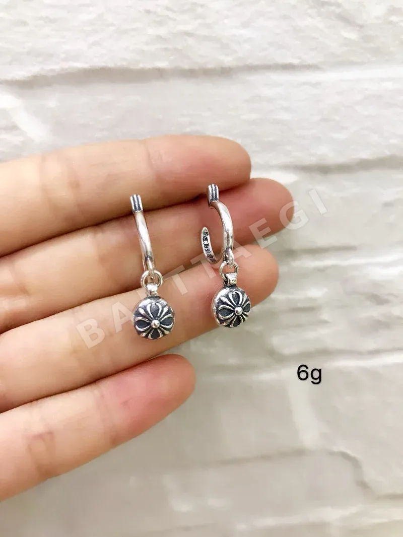 크롬하츠 스터드 귀걸이 상세 이미지 2