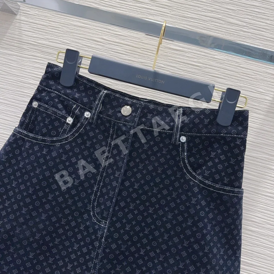 루이비통 벨벳 미디 스커트 상세 이미지 4